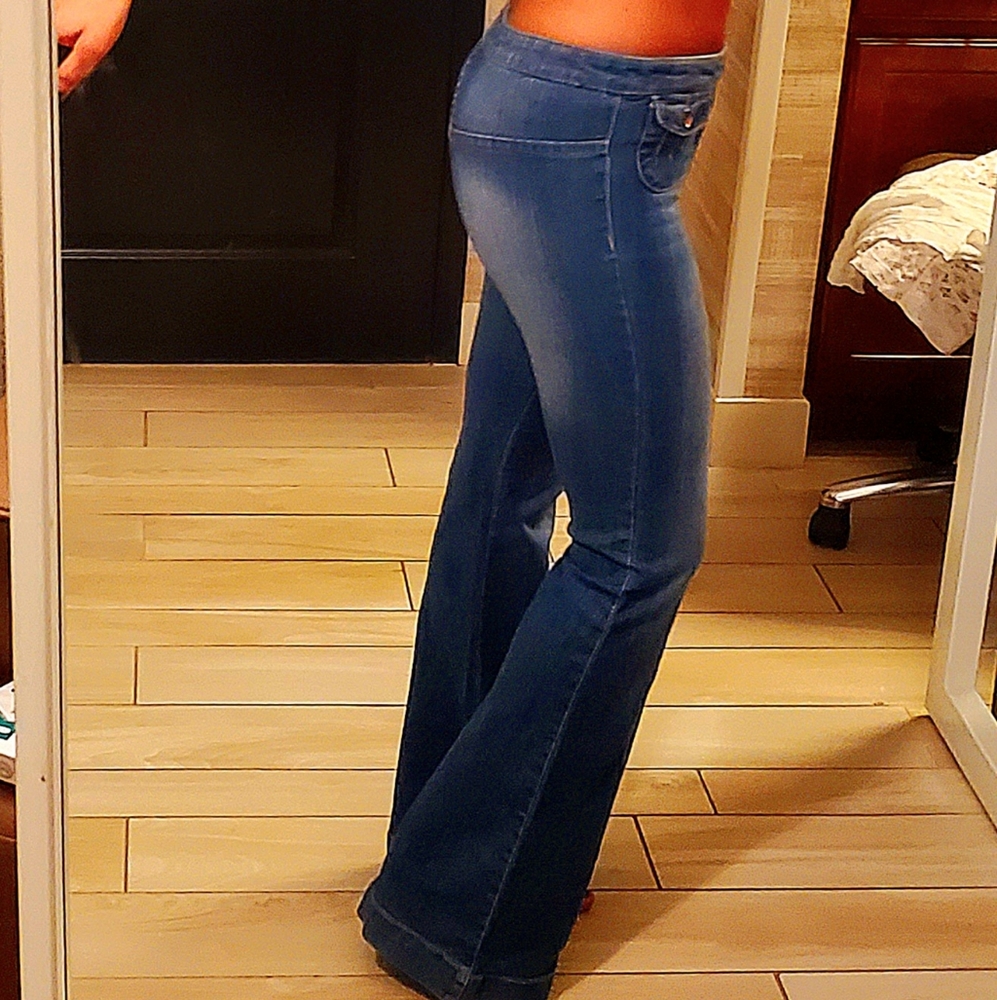 Dollhouse wide leg leans